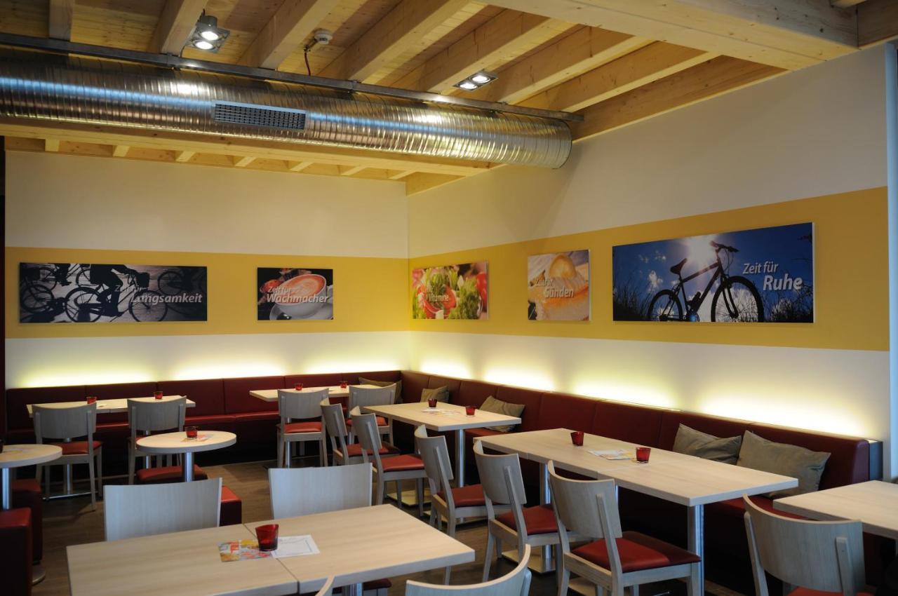 Auszeit Cafe & Hotel Oberwornitz Экстерьер фото